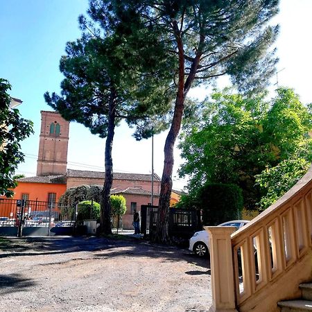 Tupertu Sant'Orsola - Centro Apartment Bologna Luaran gambar