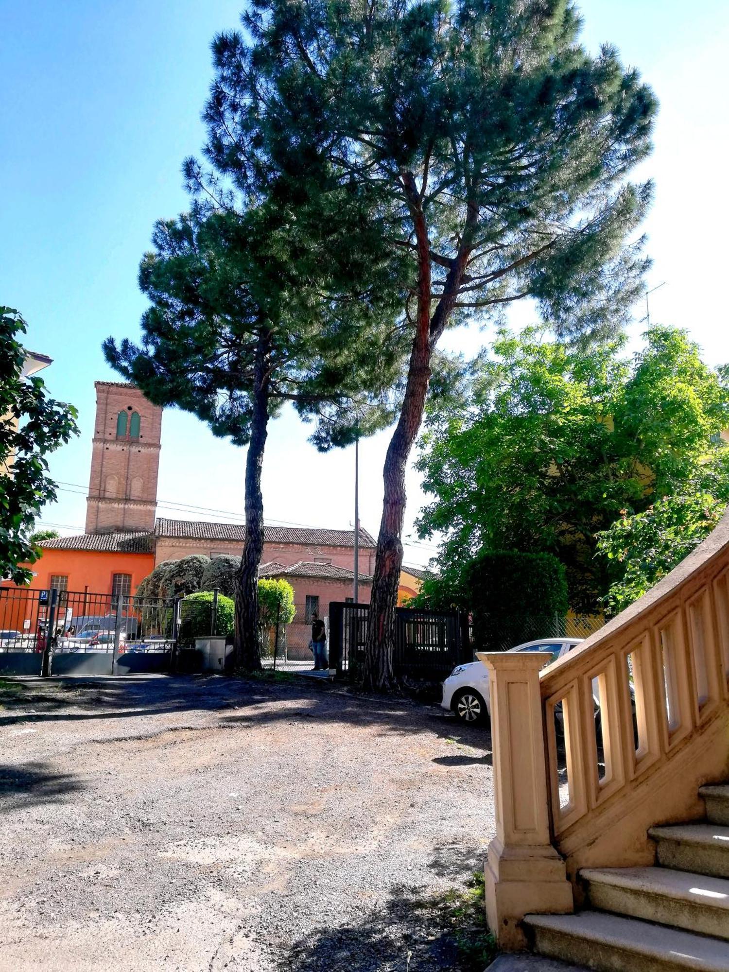 Tupertu Sant'Orsola - Centro Apartment Bologna Luaran gambar