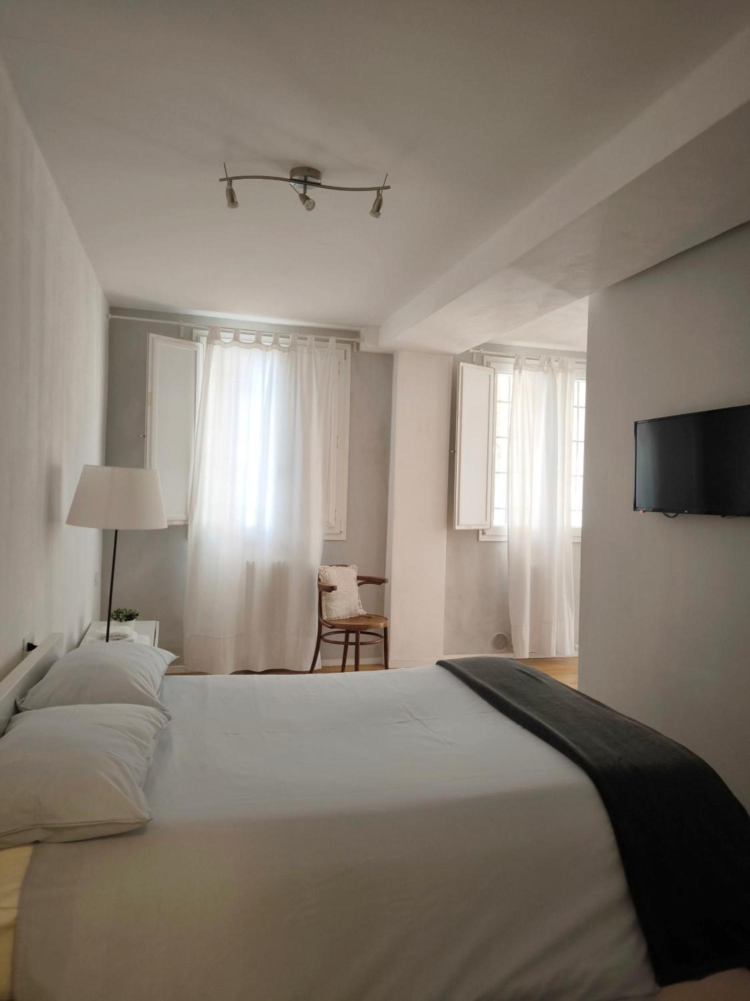 Tupertu Sant'Orsola - Centro Apartment Bologna Luaran gambar